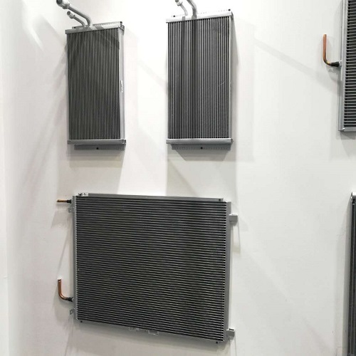 Apakah ada perbedaan antara intercooler dan kondensor?