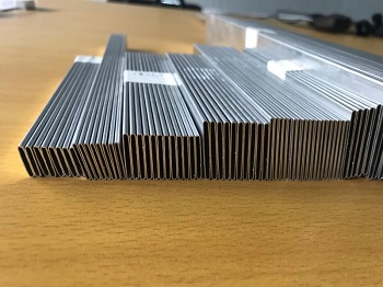 Perusahaan Produk Utama Tabung Aluminium Ekstrusi Otomatis