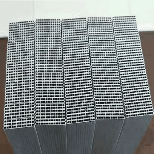 Apa yang Menjadikan Tabung Kondensor Microchannel Aluminium Pilihan yang Dapat Diandalkan untuk Sistem Pendinginan Modern?