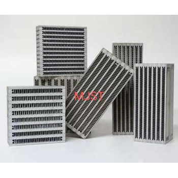 Inti Intercooler Aluminium